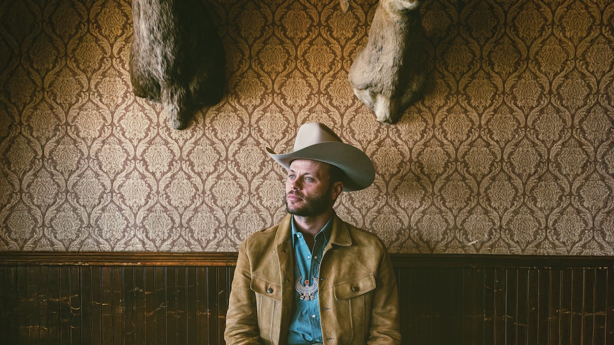 Charley Crockett annonce le nouvel album Age of the Ram