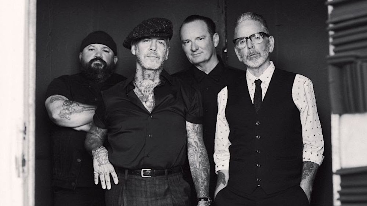 Social Distortion annonce son premier album en 15 ans et dévoile le titre "Born To Kill"