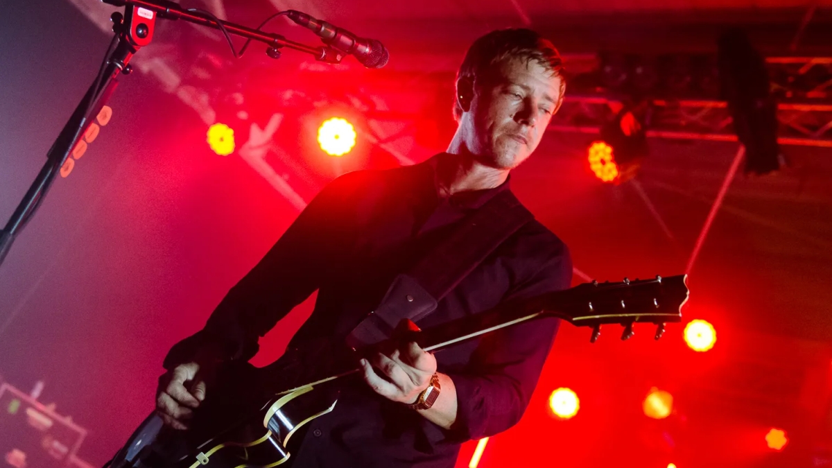 Interpol annonce une nouvelle musique et Urian Hackney remplacera Sam Fogarino en tournée