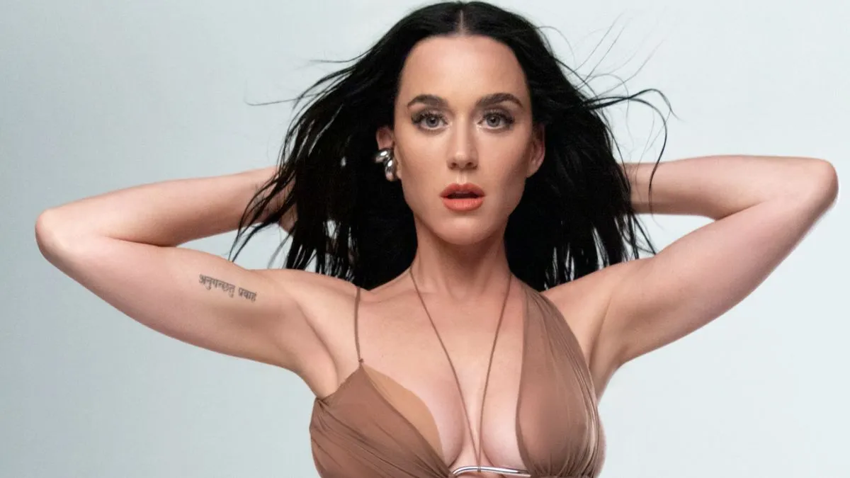 Katy Perry se produit à la cérémonie d'ouverture de la Coupe du monde : regardez