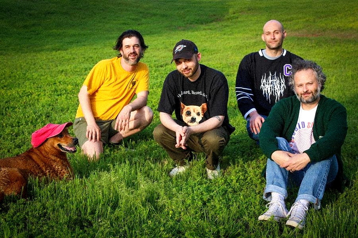 Chat Pile dévoile son nouveau single "PEN IS MALL"