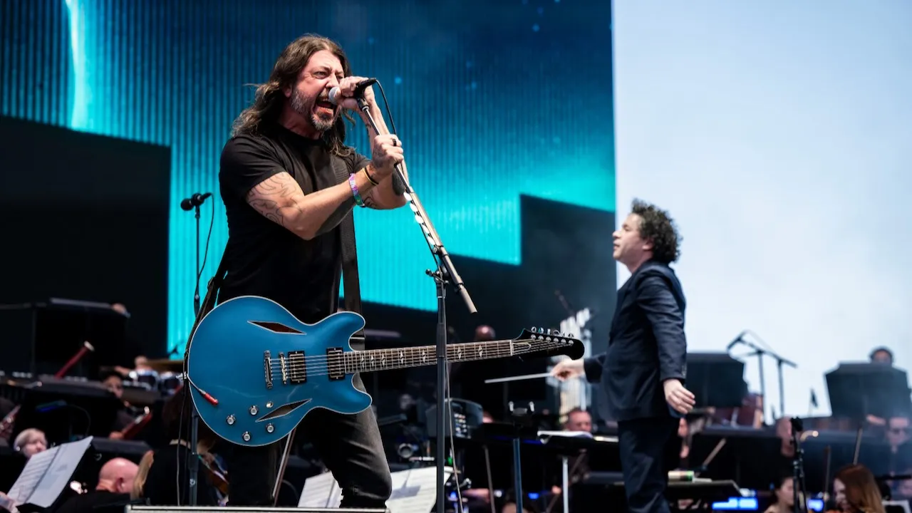 Les Foo Fighters jouent des raretés avec Gustavo Dudamel et LA Philharmonic au Hollywood Bowl Show