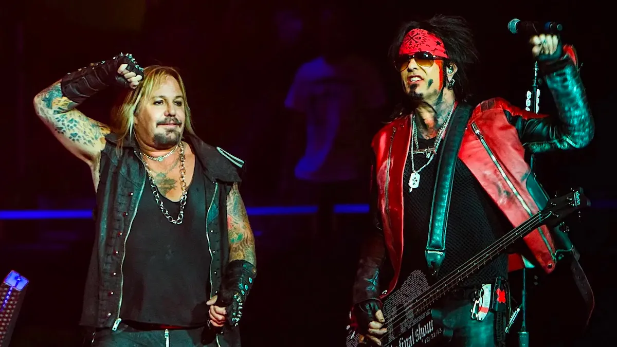 Nikki Sixx de Mötley Crüe répond aux affirmations de Back Track