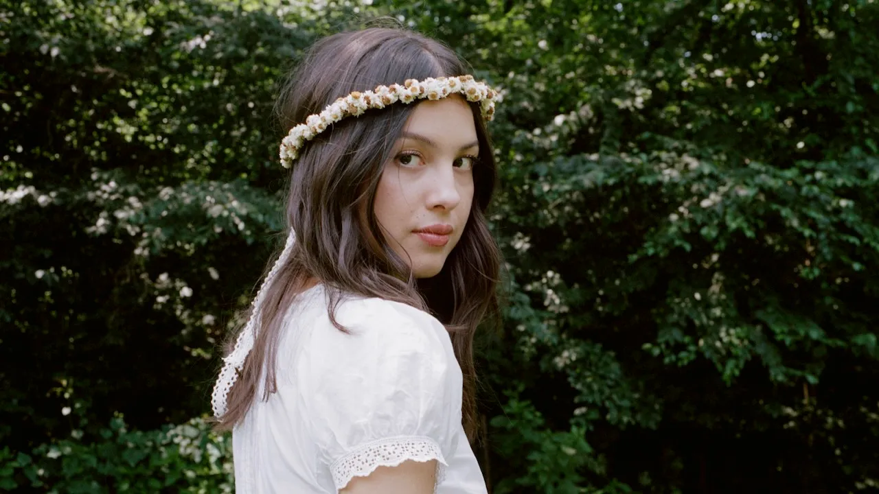 Olivia Rodrigo sort une nouvelle chanson "serena joy" en streaming