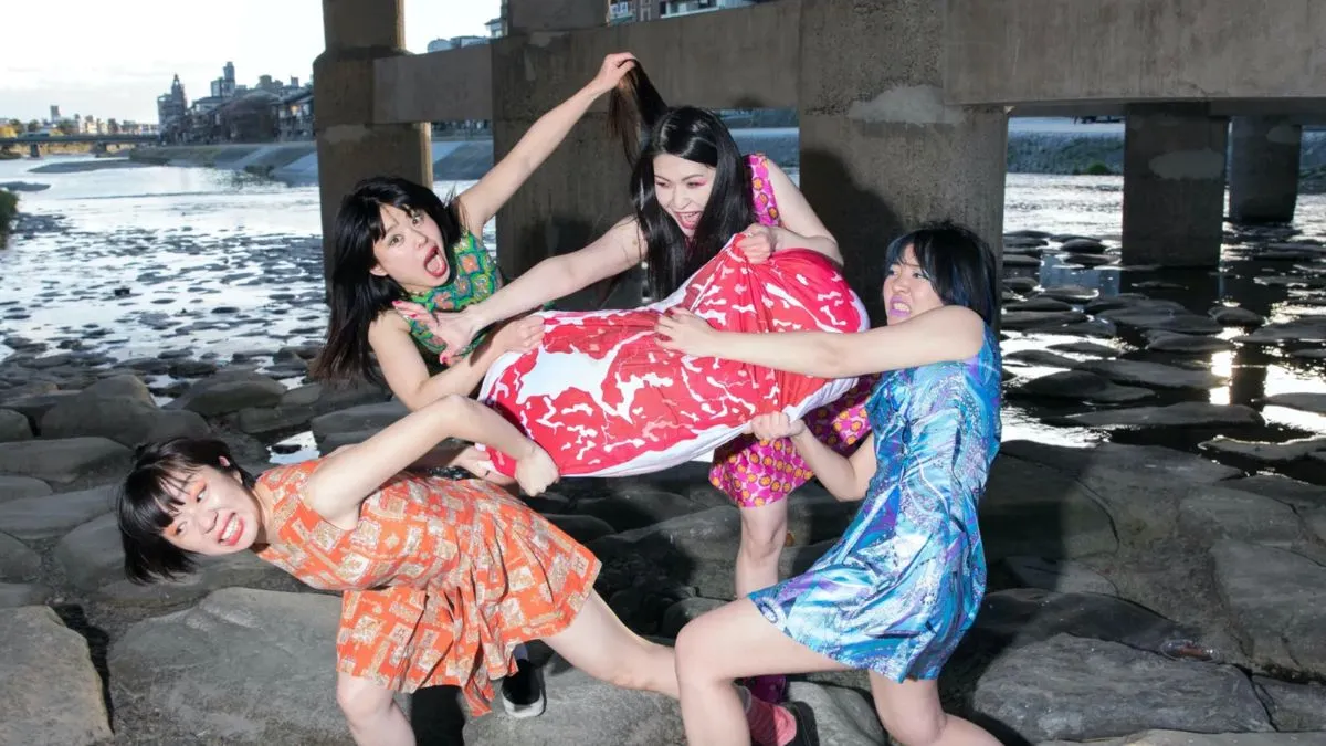Otoboke Beaver s'excuse après que Guitar Toss ait hospitalisé un fan