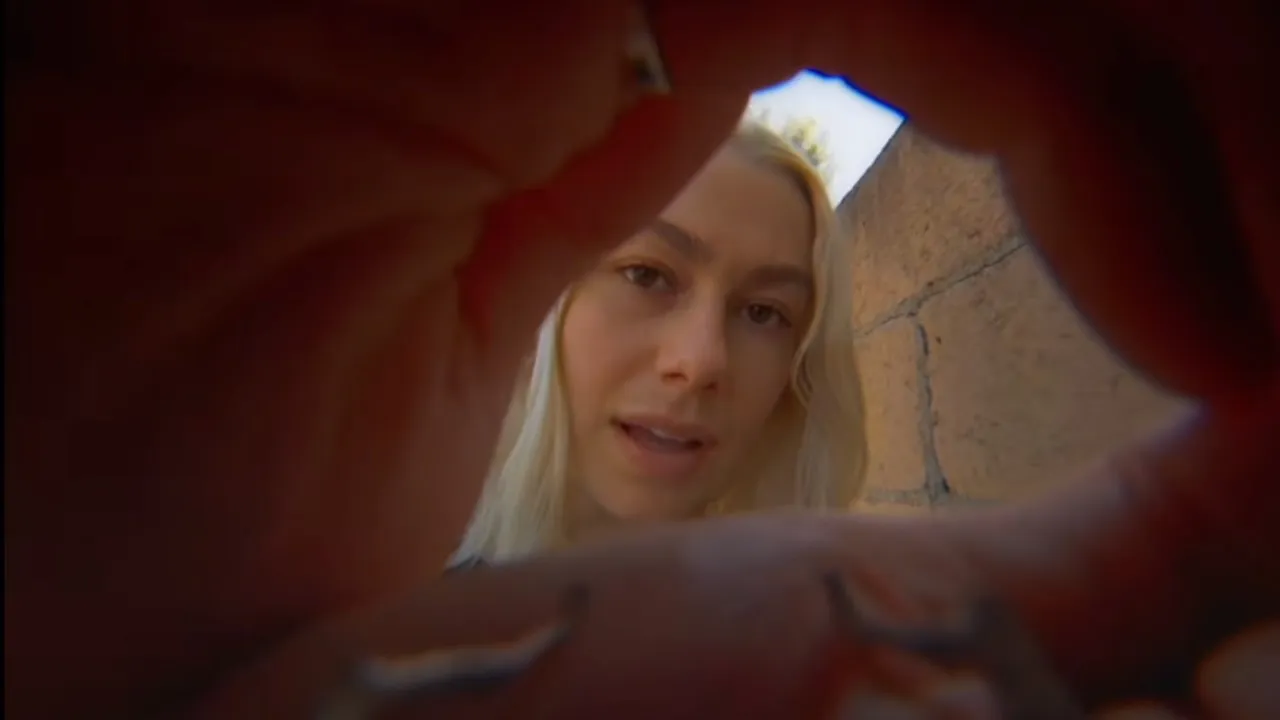 Phoebe Bridgers partage la vidéo de "I Can't Wait" : regardez