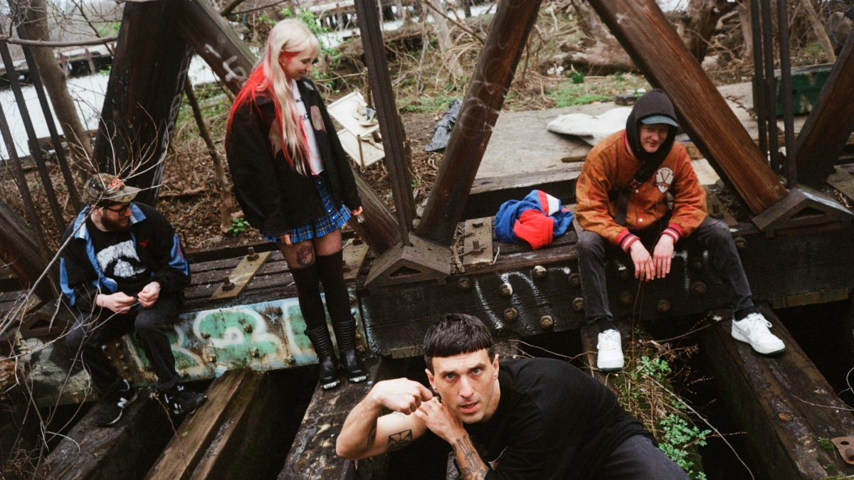 Ils vident un plan d'eau et annoncent une nouvelle mixtape KOOL FAITH / LOOSIES II