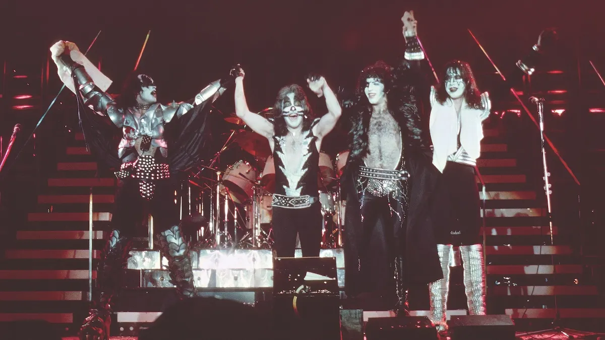 KISS annonce le coffret Rock and Roll Over pour son 50e anniversaire