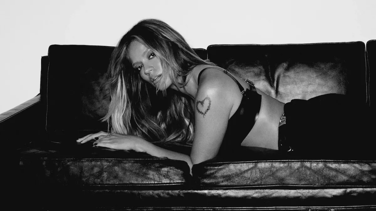 Karol G révèle pourquoi "BbY WOW" n'a presque pas fait son album