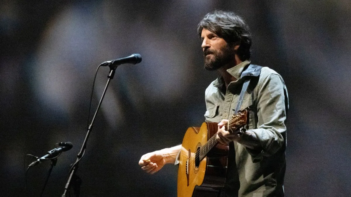 Ray LaMontagne s'effondre sur scène, soigné pour déshydratation liée à la chaleur