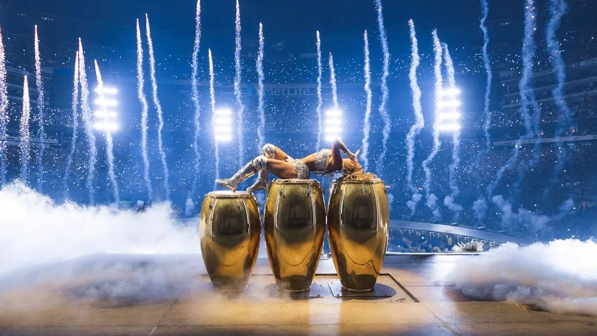 Viajando Por El Mundo Tropitour de Karol G arrive sur MetLife : critique