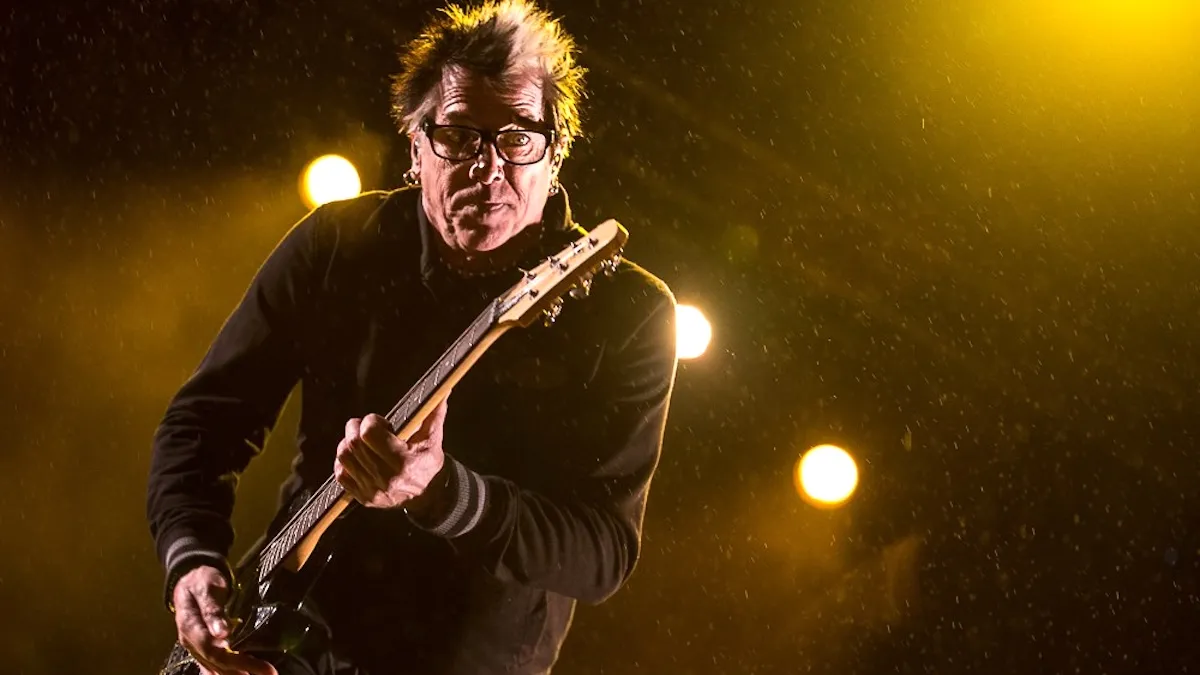 The Offspring's Noodles s'éloigne des concerts en raison d'un "problème de santé assez grave"